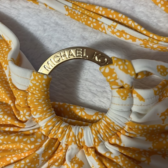 Michael Kors - Picture 4 of 5